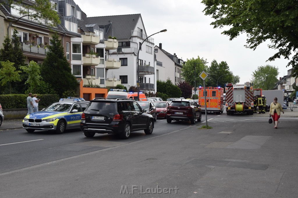 Einsatz BF Koeln Koeln Brueck Bruecker Mauspfad P63.JPG - Miklos Laubert